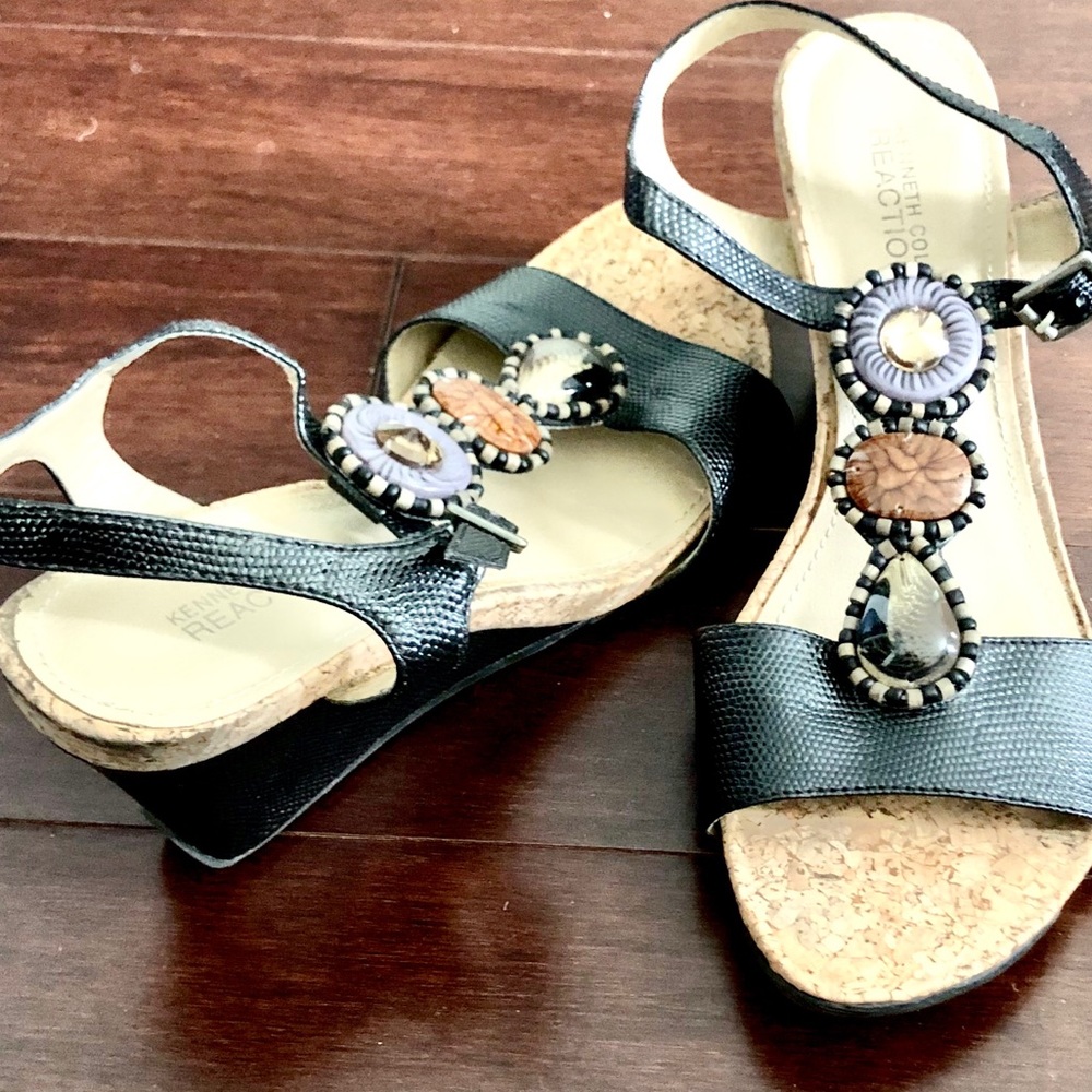 Kenneth Cole Women’s Black Wedge Sandals - Picture 10 of 12